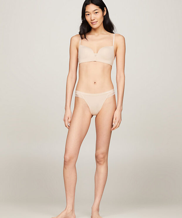 Tommy Hilfiger kelnaitės thong UW0UW02473