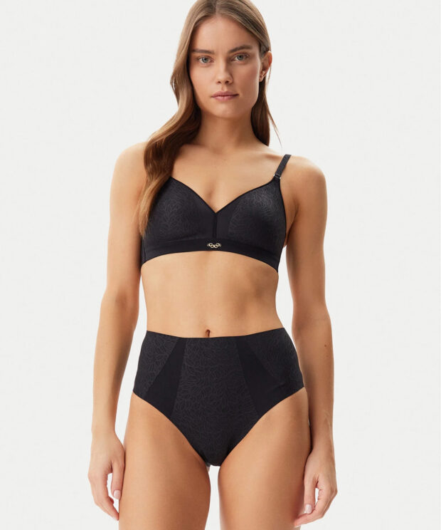 Chantelle Pure Lace aukšto liemens kelnaitės C18IC5/011