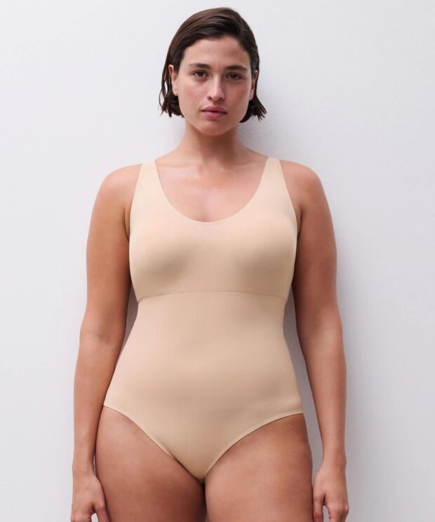 Chantelle Smooth Comfort Formuojantis bodis C10UT0/00Q